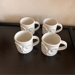4 Pottery Barn Owl Shaped Stoneware Coffee Mugs Matte white wide eyes whimsical
